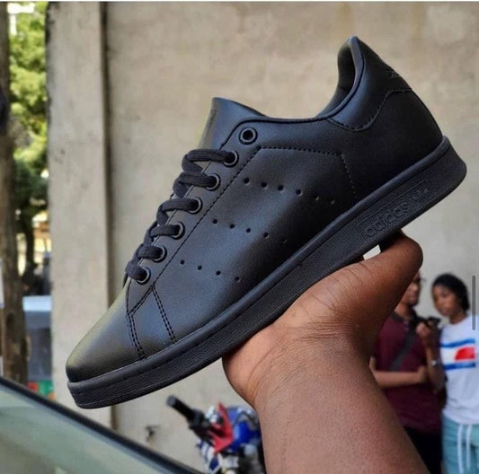 Men shoes black